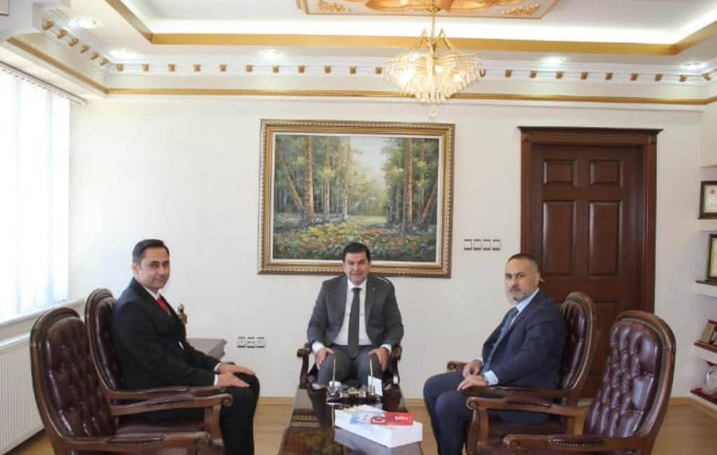 Aksaray PTT Başmüdürü Sezer
