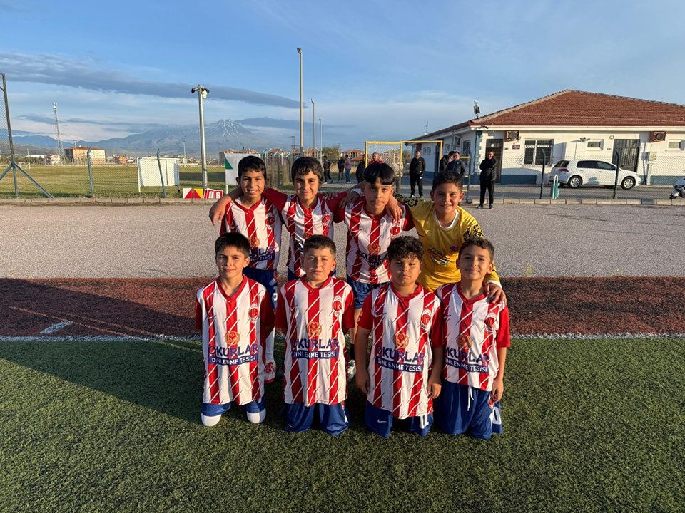 Aksaray Amatör Spor Kulüpleri Federasyonu’nun organizasyonuyla devam eden U11 Ligi’nde