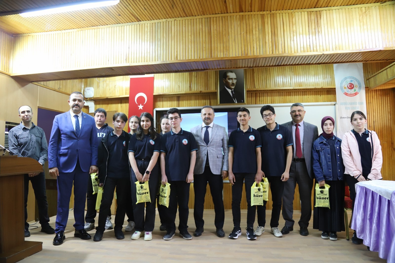 Aksaray Üniversitesi (ASÜ) Rektörü Prof. Dr. Alpay Arıbaş, Abdülhamid Han