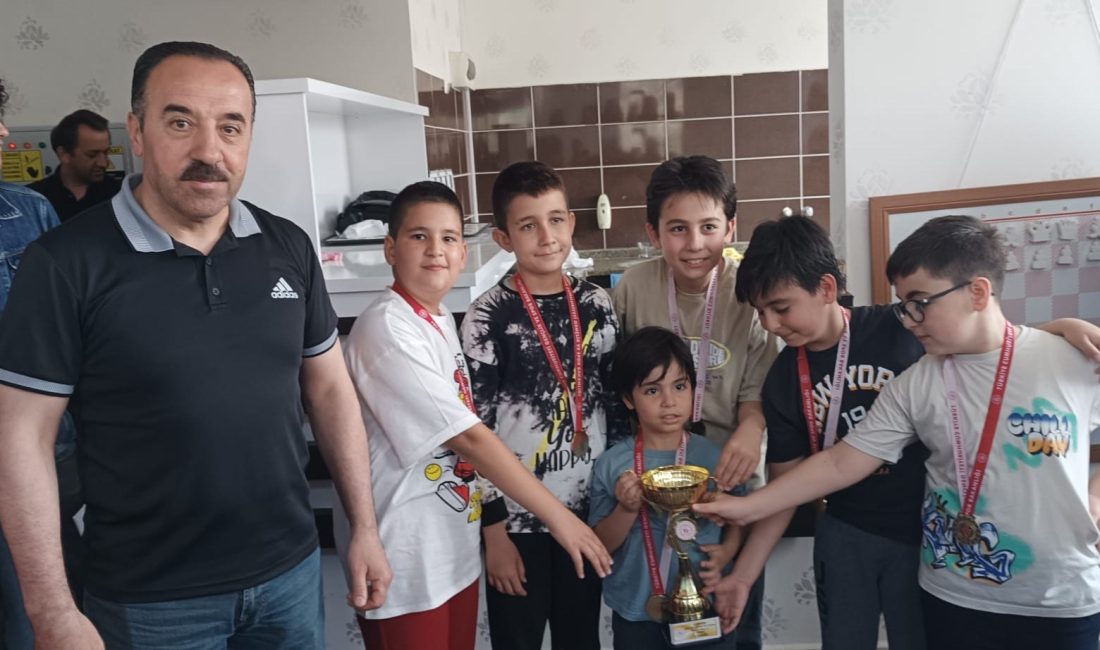Minik Zekâların hamleleri Aksaray’da yarıştı Aksaray Gençlik ve Spor İl Müdürlüğü tarafından düzenlenen Okul Sporları