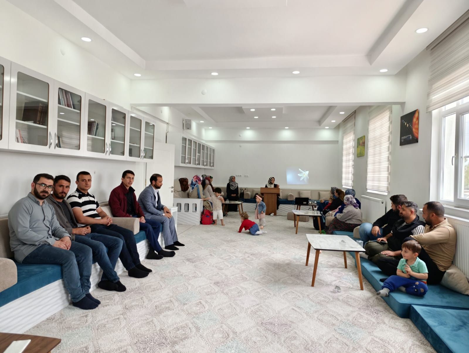 Sultanhanı İlçe Müftülüğü, nişanlı ve evli çiftlere yönelik düzenlediği seminerlerin