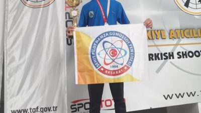 Aksaray’da eğitim gören genç sporcular, sportif alanlardaki başarılarıyla adlarından söz