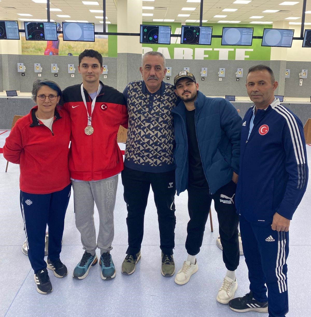 Aksaray Üniversitesi (ASÜ) Spor Bilimleri Fakültesi Antrenörlük Eğitimi Bölümü öğrencisi