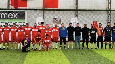 Öz Sağlık İş Sendikası tarafından düzenlenen futbol turnuvasına Aksaray’daki sağlık