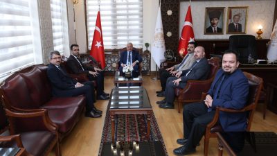 Aksaray Valisi Mehmet Ali Kumbuzoğlu, İl Sağlık Müdürü Dr. Abdullah