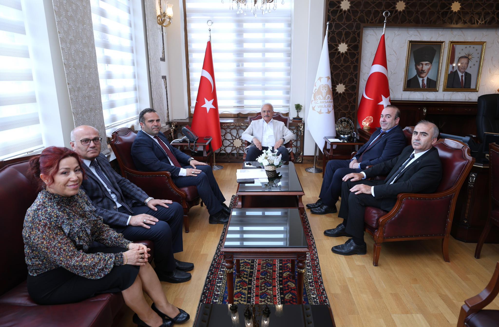 Vali Kumbuzoğlu çevre ve şehircilik heyetini ağırladı