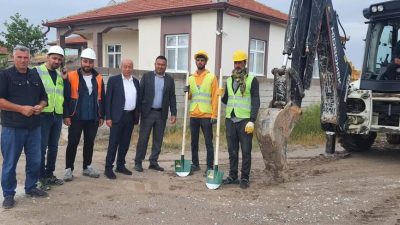 Aksaray’ın merkeze bağlı Yenikent beldesinde doğalgaz heyecanı yaşanıyor. Yatırım programına