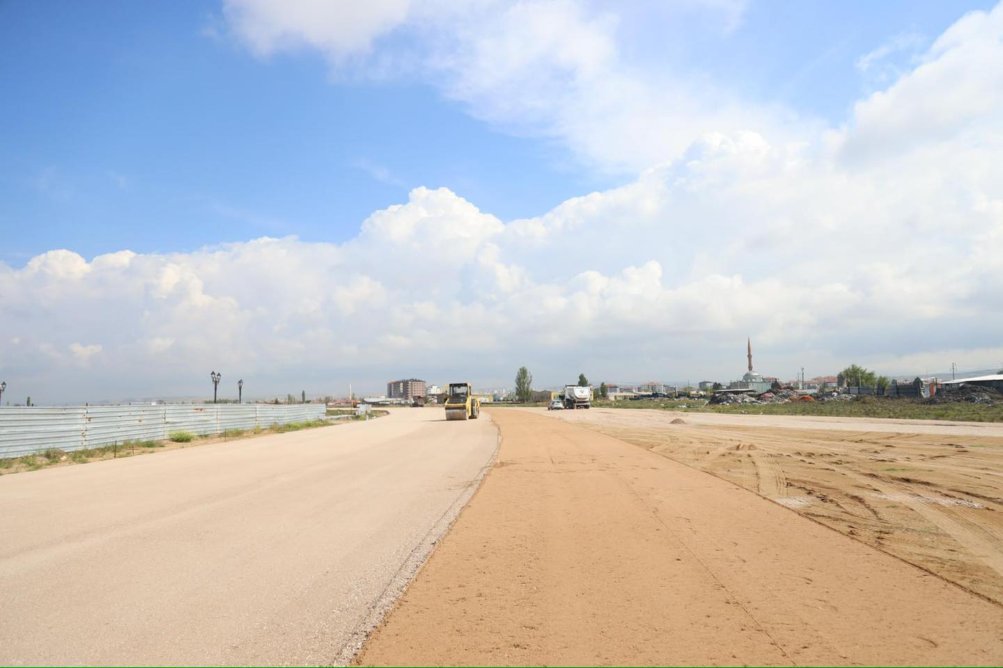 Aksaray’da geleceğe yatırım: Yeni yol çalışmaları başladı