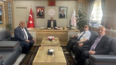 Türkiye Görme Engelliler Derneği Aksaray Şube Başkanı Fikret Özkaya ve