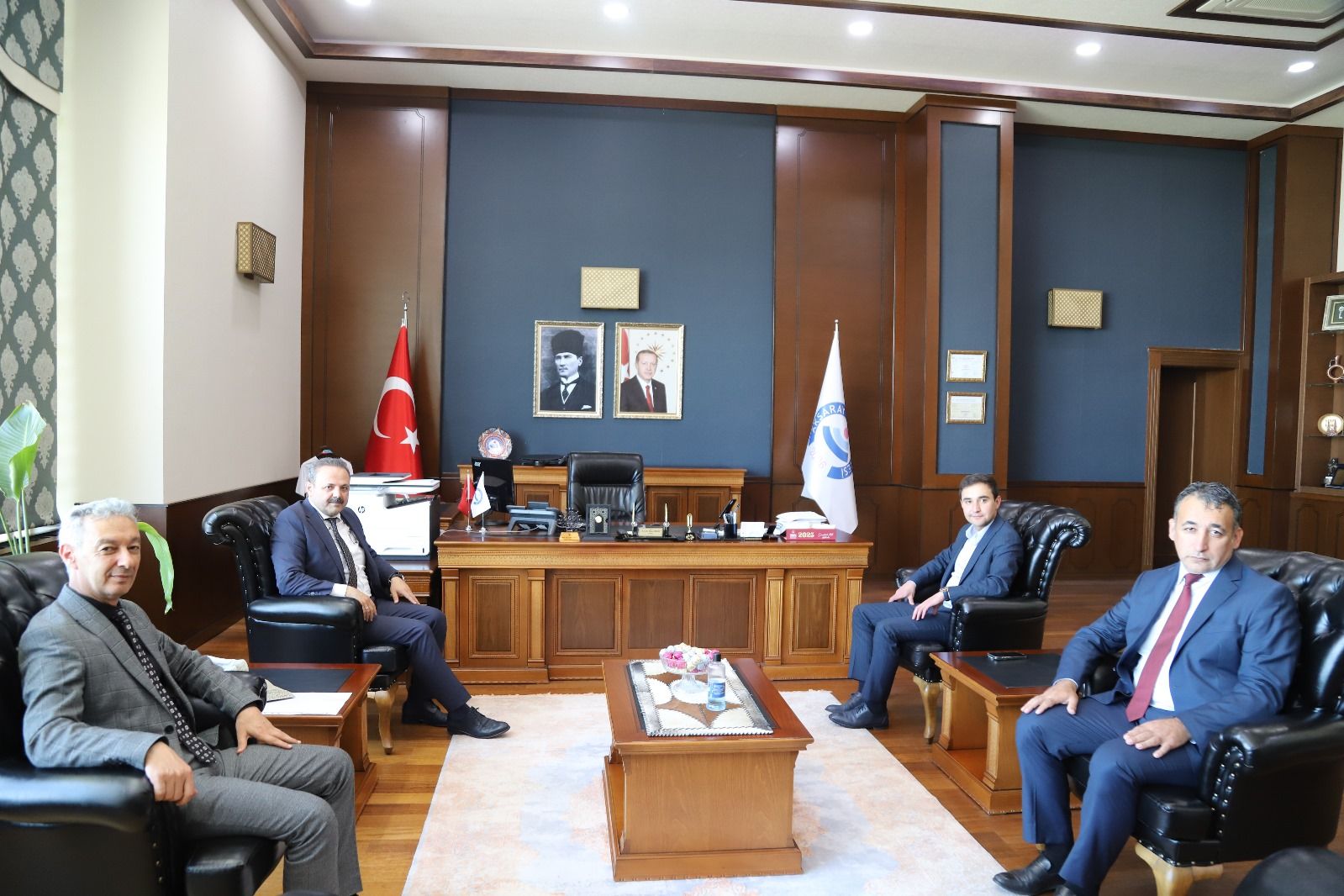 Başkan Zavlak ve Kaymakam Yurddaş’tan Rektör Arıbaş’a nezaket ziyareti