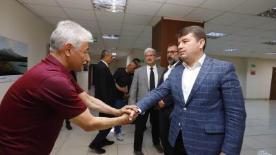 Kurban Bayramı sonrasında Aksaray Belediye Başkanı Dr. Evren Dinçer, personellerle
