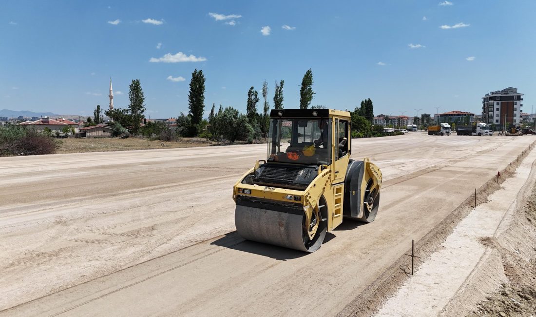 Aksaray Belediyesi tarafından yapılan ve şehir trafiğini rahatlatması beklenen 40