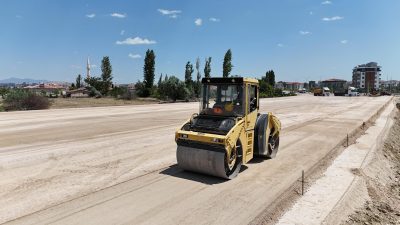 Aksaray Belediyesi tarafından yapılan ve şehir trafiğini rahatlatması beklenen 40