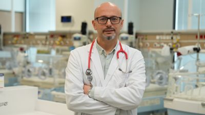 Yenidoğan Uzmanı Doç. Dr. Ahmet Öktem, yaz aylarında yenidoğan sarılığı