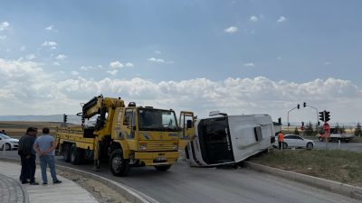 Ankara'nın Çubuk ilçesinde meydana gelen olayda büyükbaş hayvan yüklü kamyonet