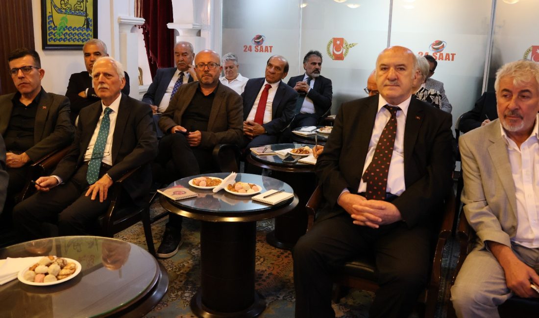 Ankara Gazeteciler Cemiyetinde verilen eğitim TE Bilişim yetkilisi Osman Ekinci