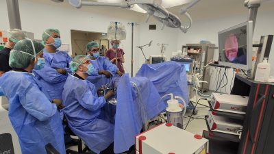Özel İnova Hastanesi Üroloji Uzmanı Doç. Dr. Mehmet Emin Şirin,