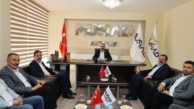 AK Parti Aksaray İl Başkanı Hamza Aktürk ve beraberindeki heyet,