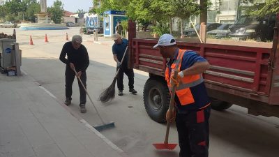 Ağaçören Belediyesi, Kurban Bayramı öncesi ilçe genelinde başlattığı temizlik seferberliğiyle