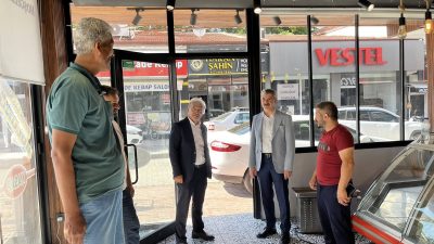 AK Parti Aksaray Milletvekili Hüseyin Altınsoy, beraberinde Ortaköy İlçe Başkanı
