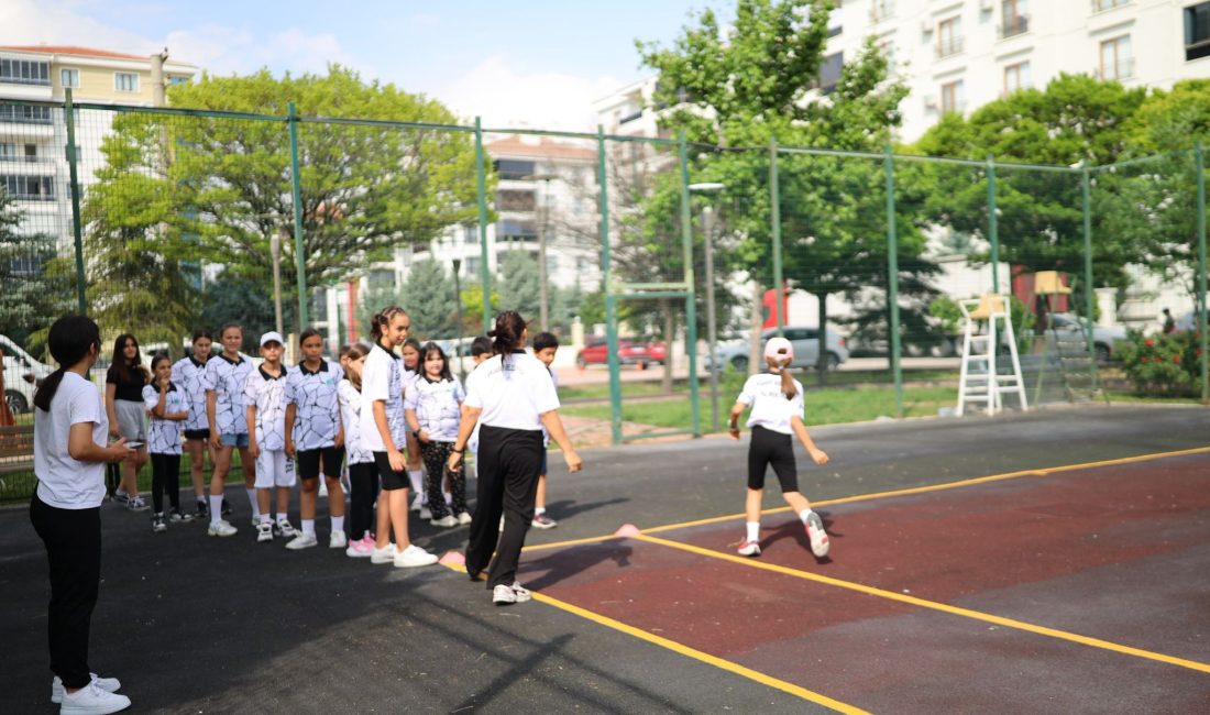 Aksaray Belediyesi, çocukların yaz tatilini verimli geçirebilmeleri amacıyla Yaz Spor