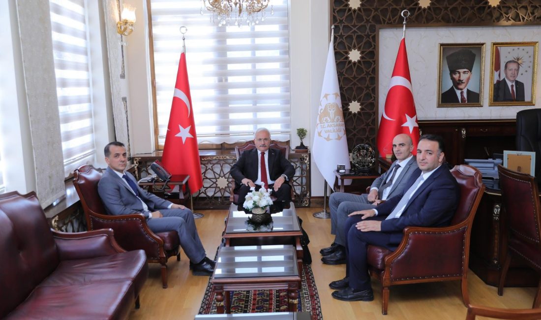 Aksaray Valisi Mehmet Ali Kumbuzoğlu, Bakanlık İç Denetçileri Sonkaya ve