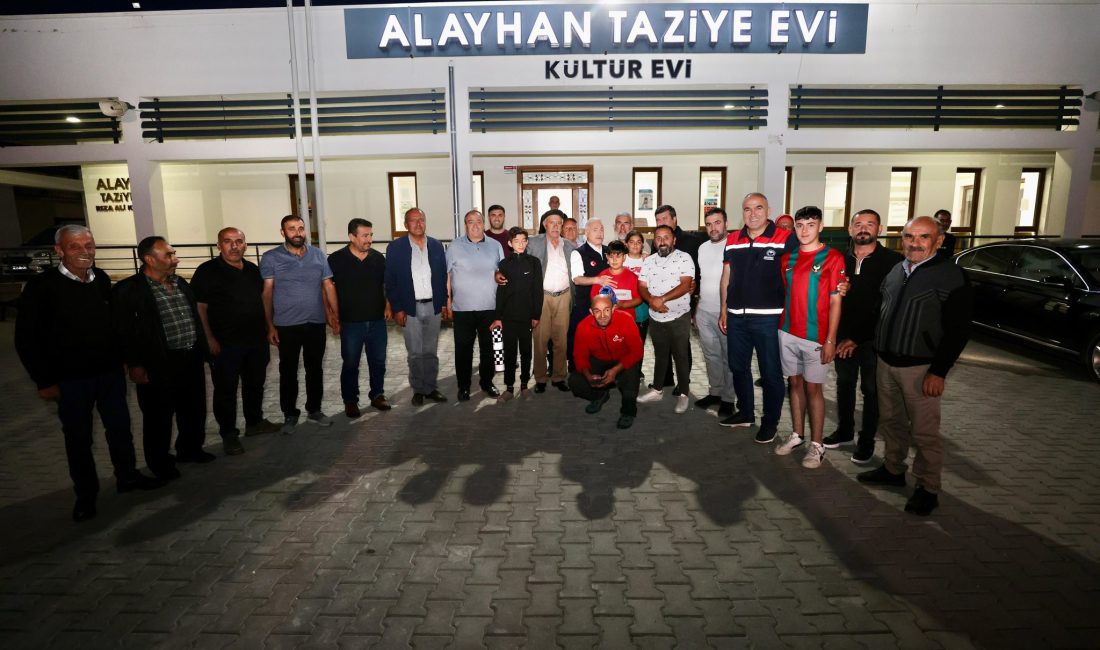 Aksaray Valisi Mehmet Ali Kumbuzoğlu  köy ziyaretleri kapsamında Alayhan köyünü