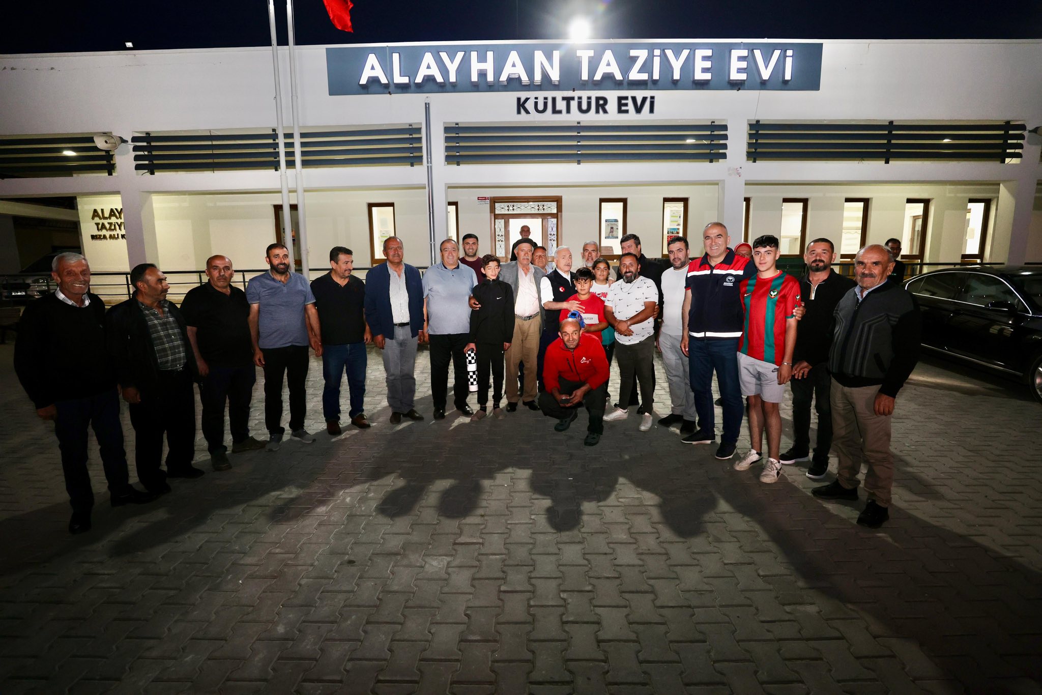 Aksaray Valisi Mehmet Ali Kumbuzoğlu  köy ziyaretleri kapsamında Alayhan köyünü