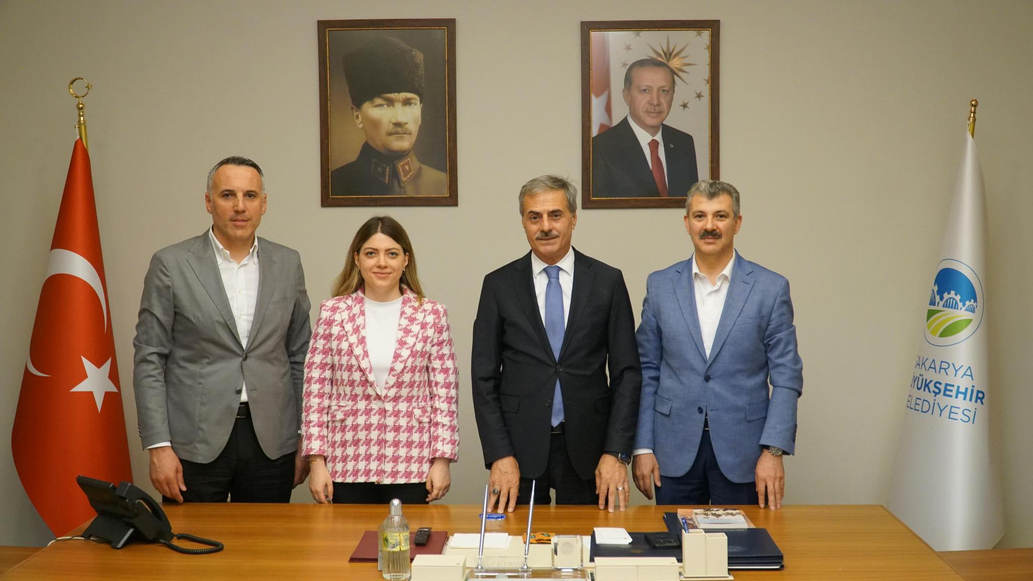 AK Parti Aksaray Milletvekili Hüseyin Altınsoy, Sakarya’da gerçekleştirdiği temaslarla yerel