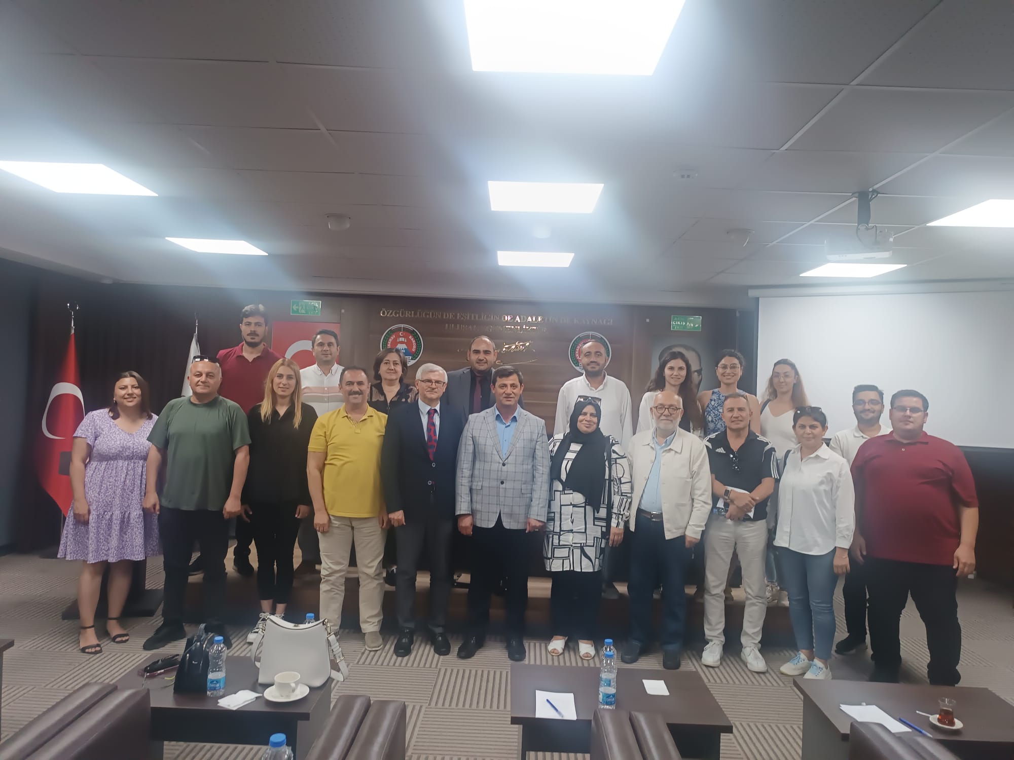 Aksaray Barosunun eğitim faaliyetleri kapsamında düzenlenen “Kira Tespit ve Tahliye