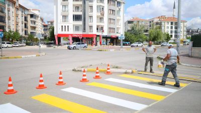 Aksaray Belediyesi, şehir genelinde yürüttüğü yaya öncelikli trafik düzenlemelerine Fatih