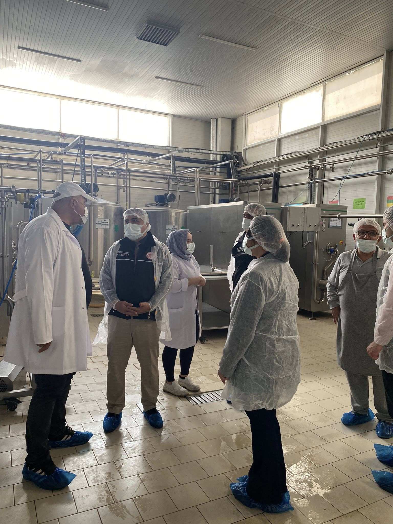 Aksaray Sanayi ve Teknoloji İl Müdürü Ferdi Gürel ve beraberindeki