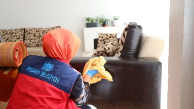 Aksaray Belediyesi, yaşlı, hasta ve ihtiyaç sahibi vatandaşlara yönelik yürüttüğü
