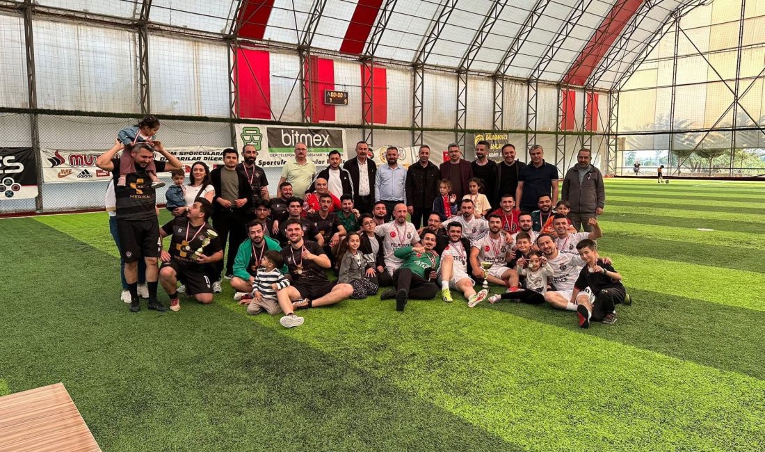 Öz Sağlık İş Sendikasının organize ettiği futbol turnuvasında sona gelindi.
