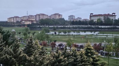 Aksaray Belediyesi tarafından hayata geçirilen ve vatandaşların sosyalleşebilecekleri doğal alanlardan