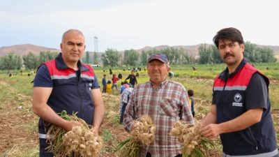 Aksaray Tarım ve Orman İl Müdürü Nejdet Demir, Acıpınar köyünü