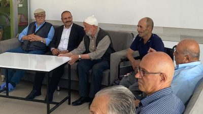 Aksaray’da Babalar Günü vesilesiyle anlamlı bir ziyaret gerçekleşti. Aksaray Aile