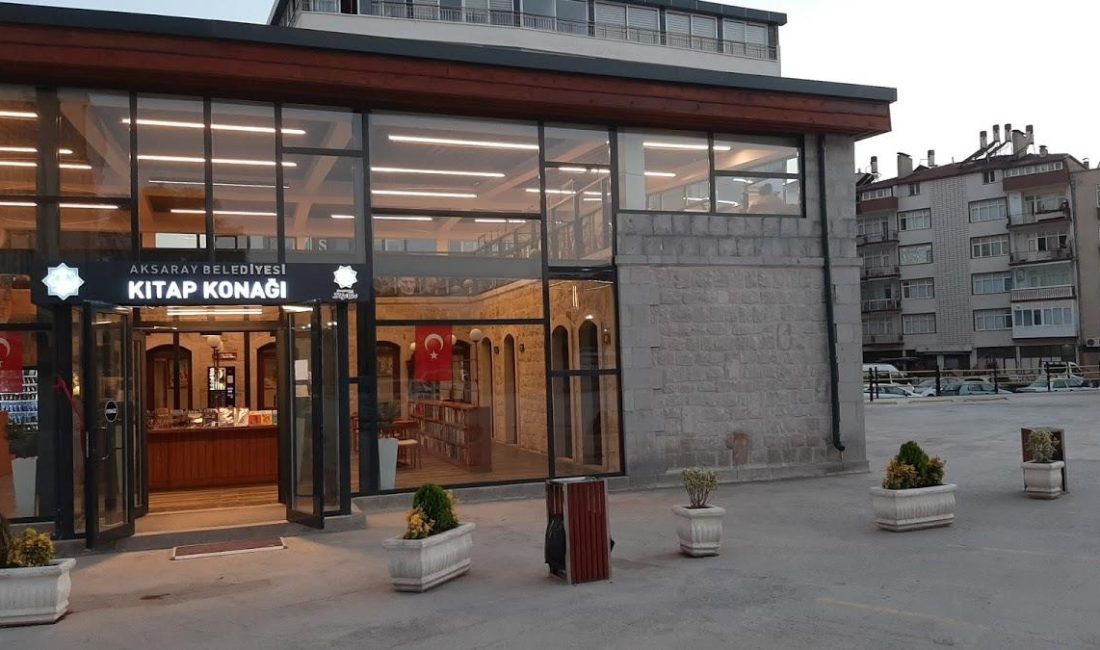Aksaray Belediyesi’nin kültürel yatırımlarından biri olan Nuri Yazıcı Kitap Konağı,