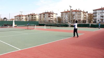 Aksaray’da eğitim camiasına yönelik önemli bir sportif faaliyet organizasyonu yapılıyor.