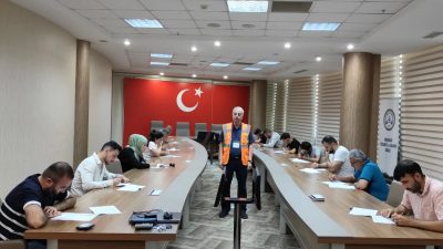 Aksaray Ticaret ve Sanayi Oda Başkanlığında mesleki yeterlilik belgelerinin zorunlu