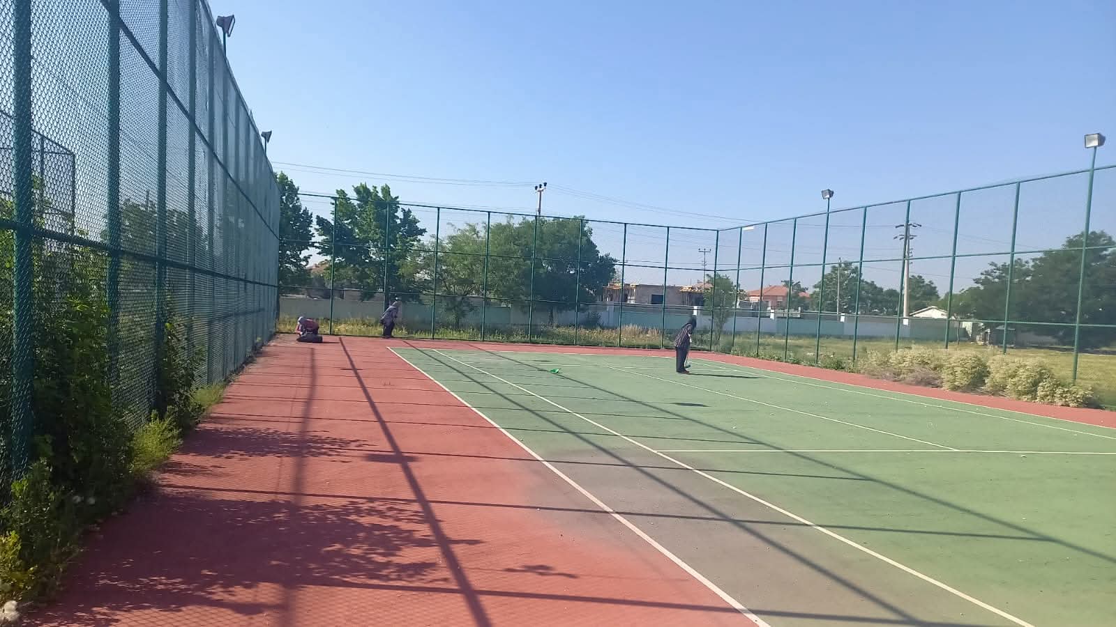 Sultanhanı’da yaz hazırlığı,  Gençlik Spor Kompleksi’nde kapsamlı çalışmalara başlandı