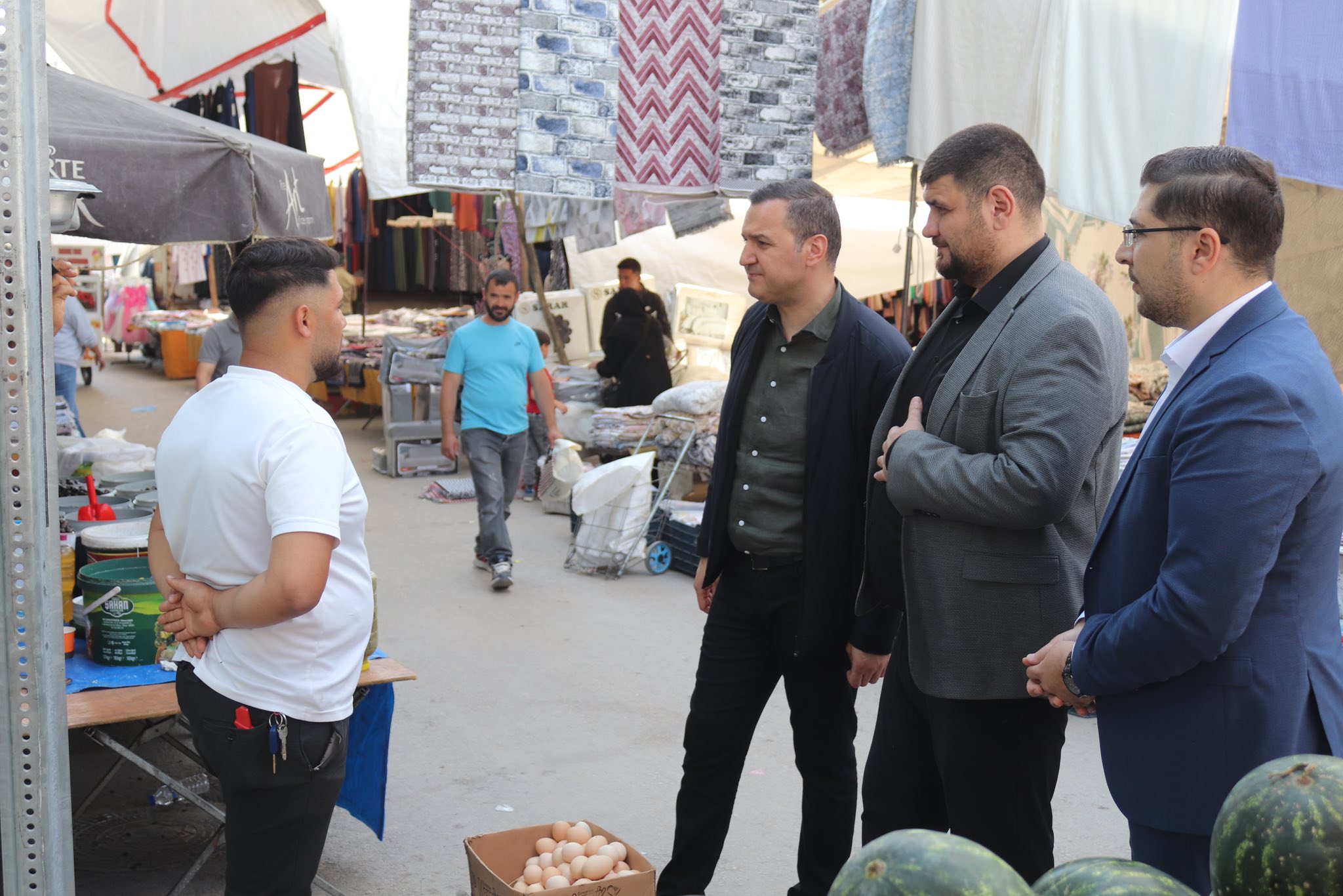 Milletvekili Yaldır, Pazar esnafıyla bir araya geldi