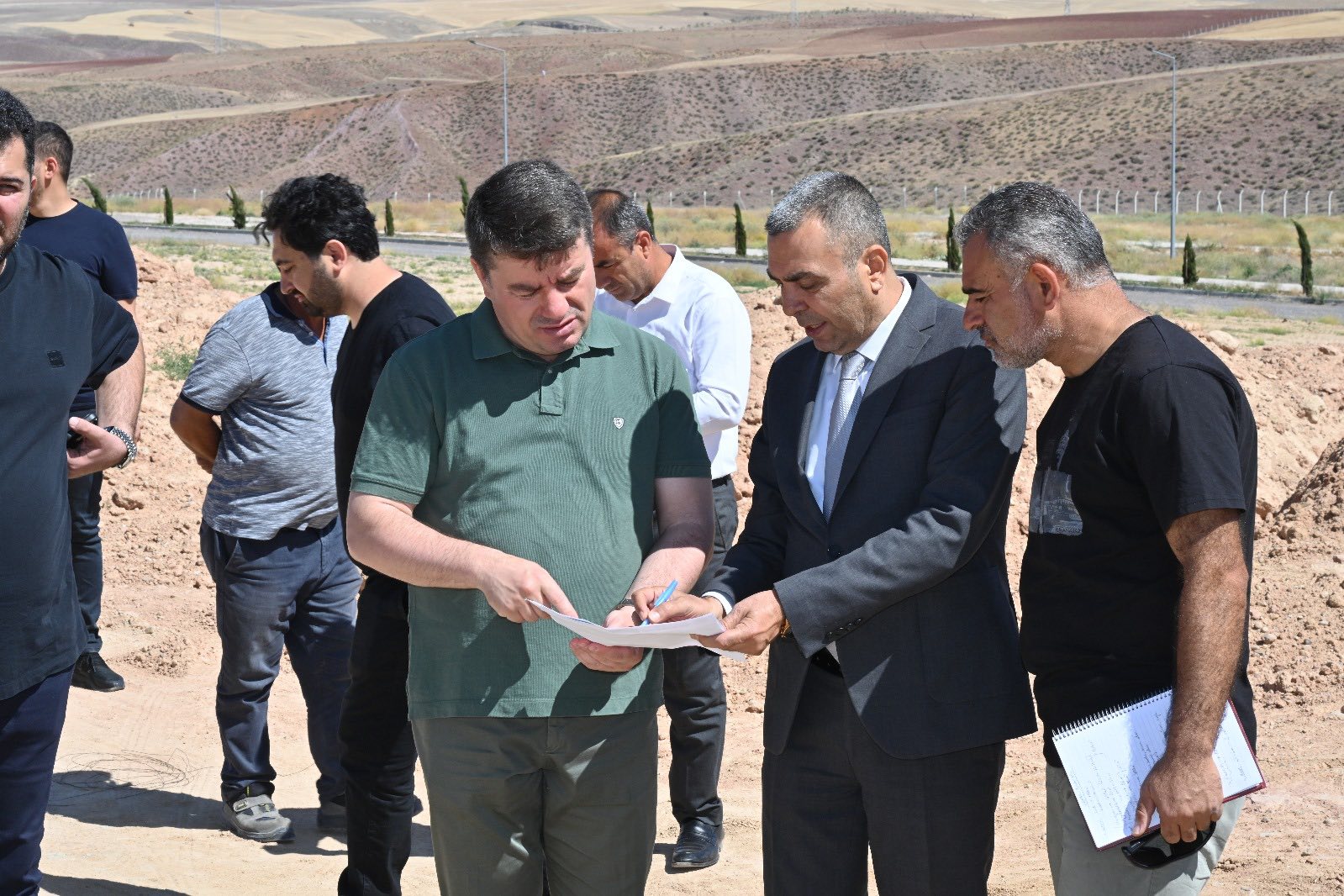 Aksaray Belediye Başkanı Dr. Evren Dinçer, Yeni Şehir Mezarlığı’nda kapsamlı