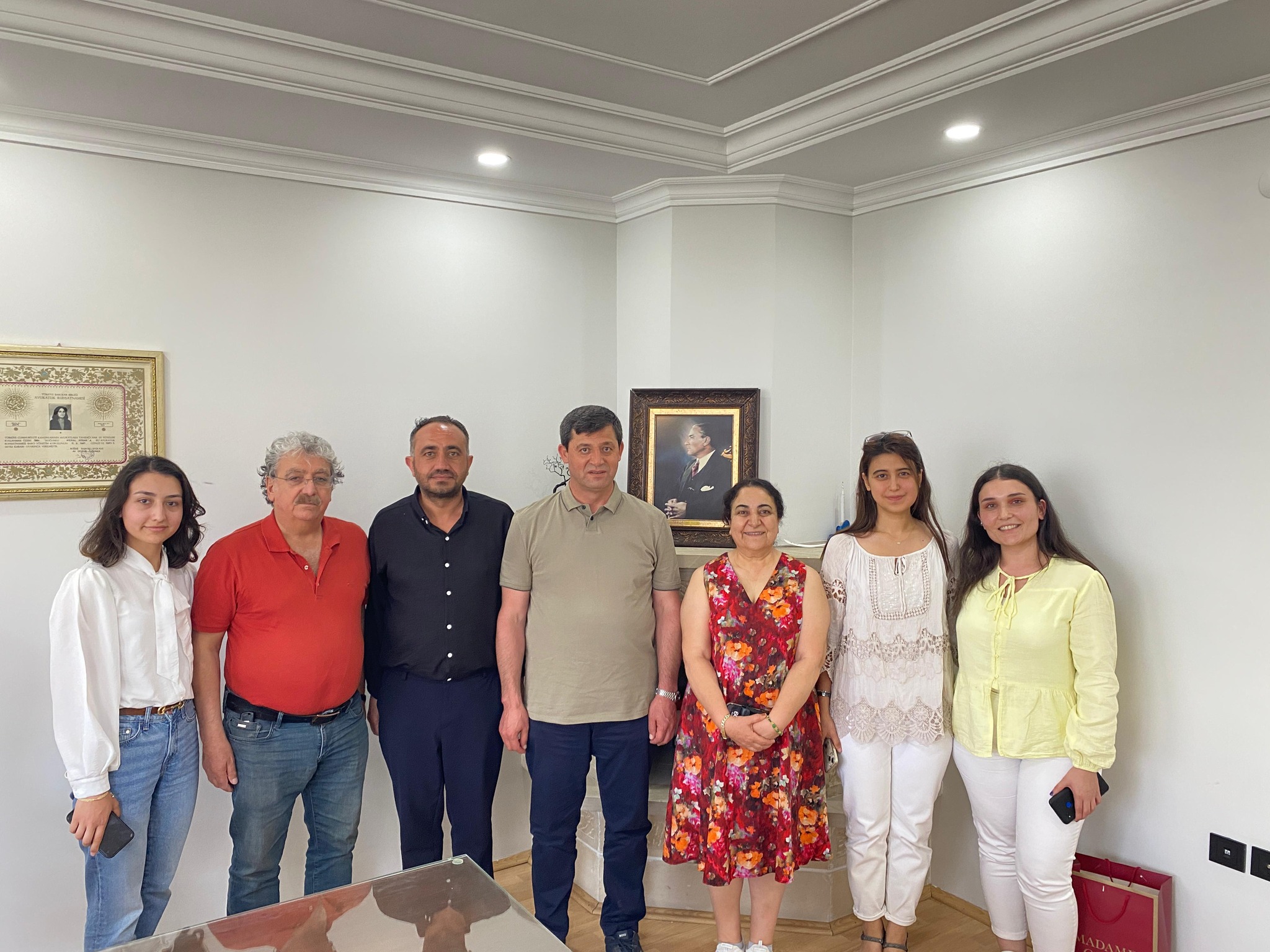 Aksaray Barosunda mesleki ziyaretler gerçekleştirilmeye devam ediyor. Bu ziyaretler, hukuk