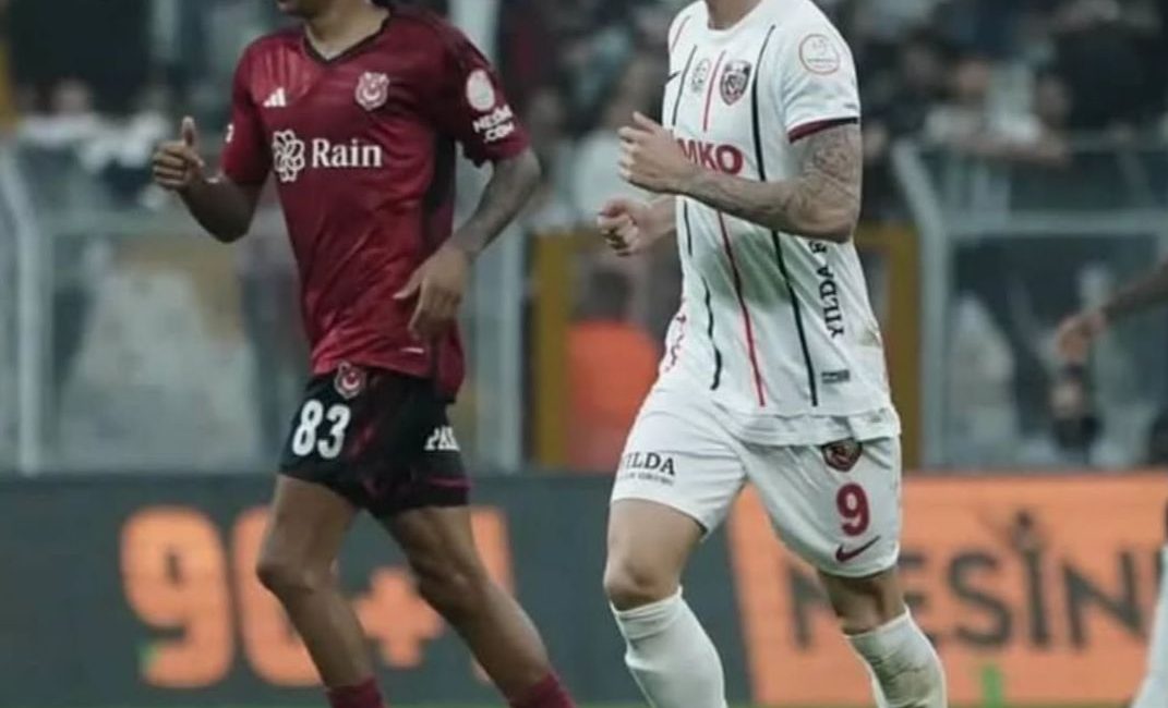 Aksarayspor’a süper lig deneyimli forvet: İlker Karakaş transfer edildi!