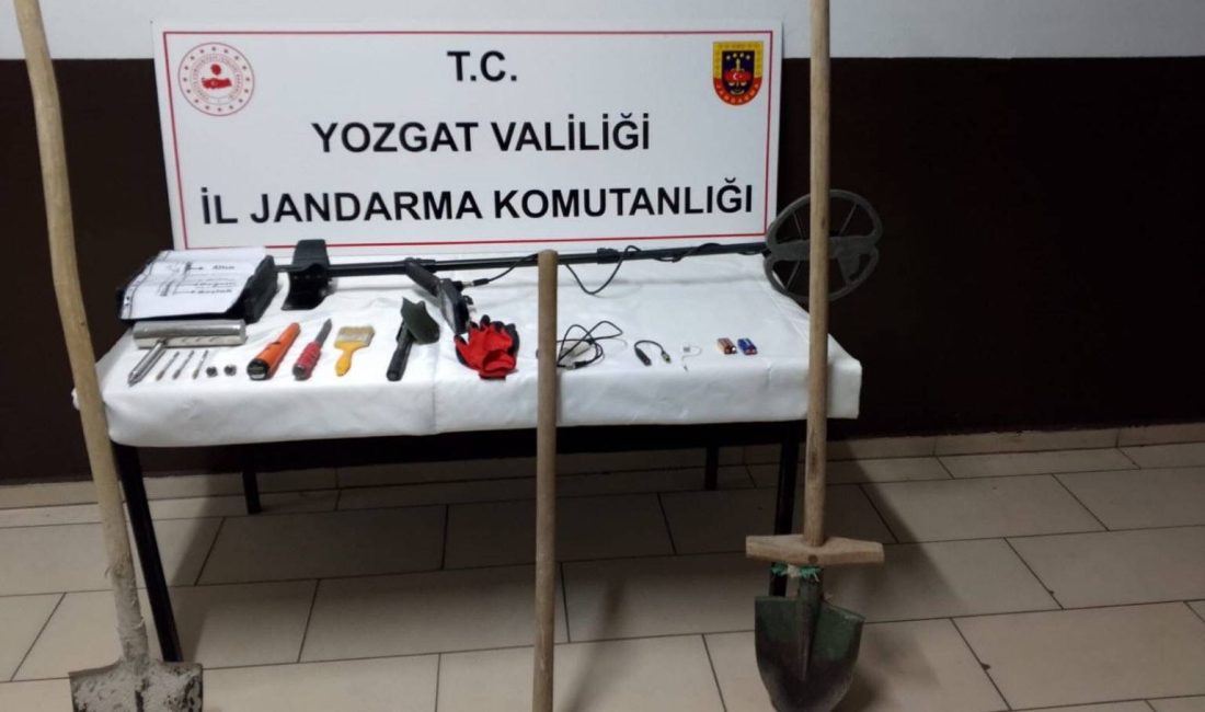 Yozgat'tın Boğazlıyan ilçesinde İl Jandarma Komutanlığı ekipleri tarafından izinsiz kazı