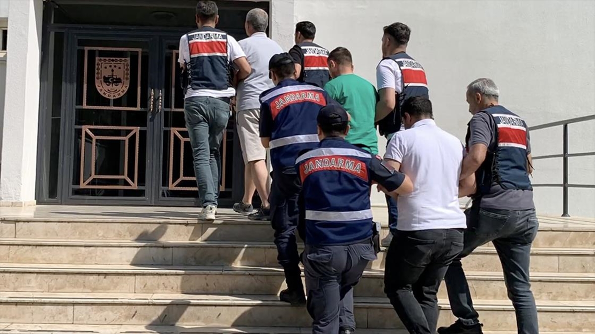  İçişleri Bakanı Ali Yerlikaya, terörle mücadele kapsamında düzenlenen DEAŞ’e yönelik