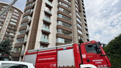 Ankara'nın Keçiören ilçesinde bir apartmanın 9'uncu katında çıkan yangın söndürüldü.