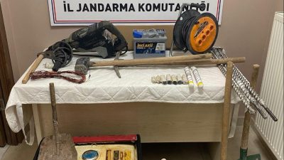 Kayseri'nin Pınarbaşı ilçesinde, Jandarma komutanlığı ekipleri tarafından düzenlenen operasyonda kaçak