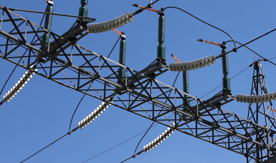Türkiye'ni günlük elektrik tüketimi belli oldu. Dün 1 milyon 211